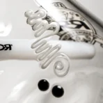 ROOR.US - Intro Collector Series - 18 Beaker - 50x5 - White & Black - Image 5